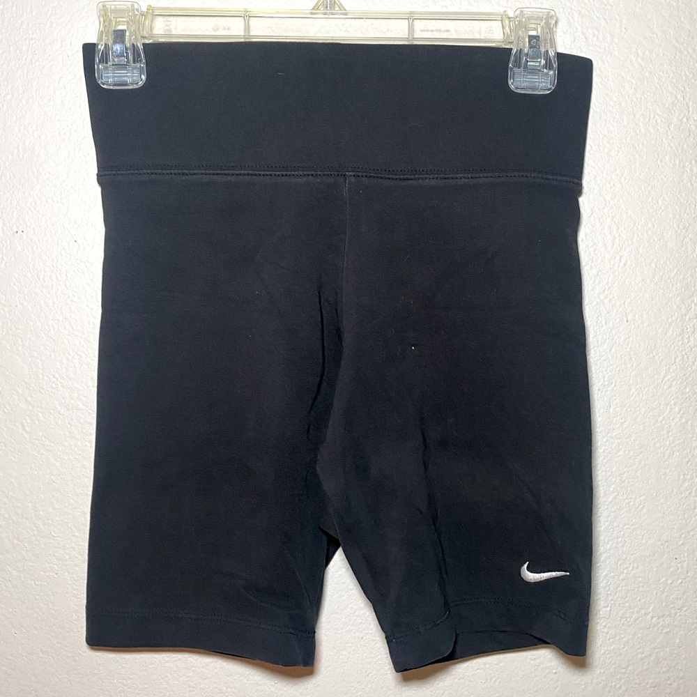 Nike women’s biker shorts